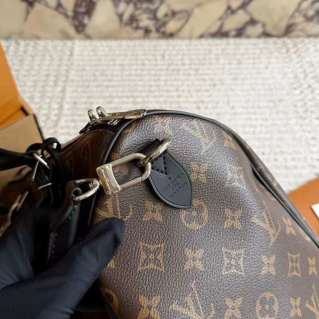 High-end Bag Customization - LV