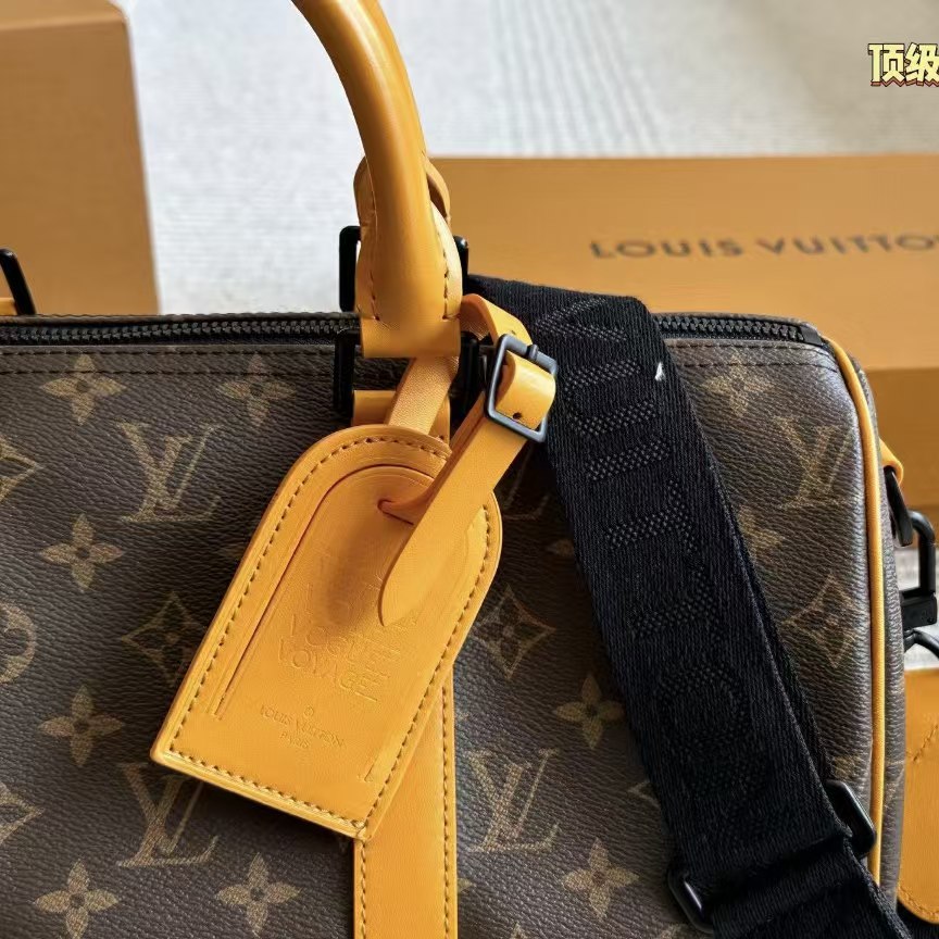 High-end Bag Customization - LV