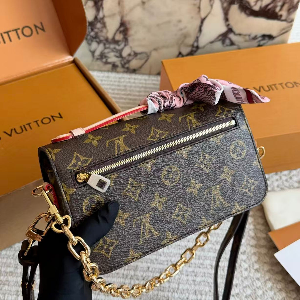 High-end Bag Customization - LV