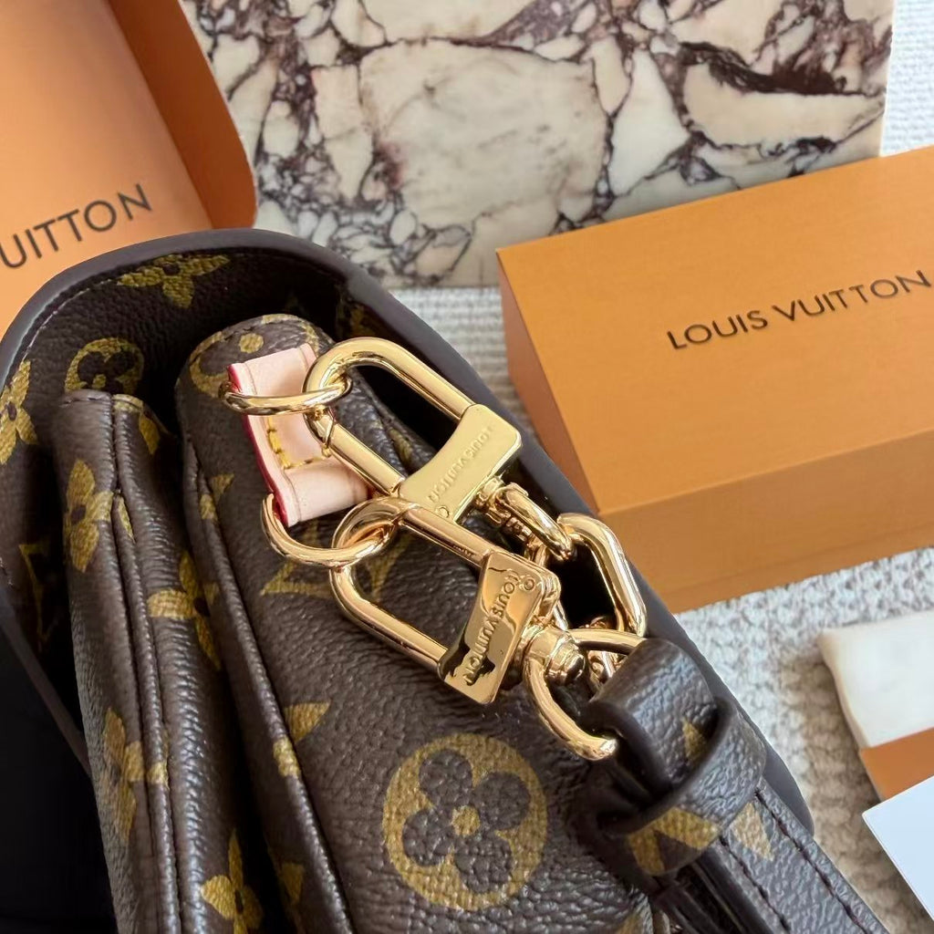 High-end Bag Customization - LV