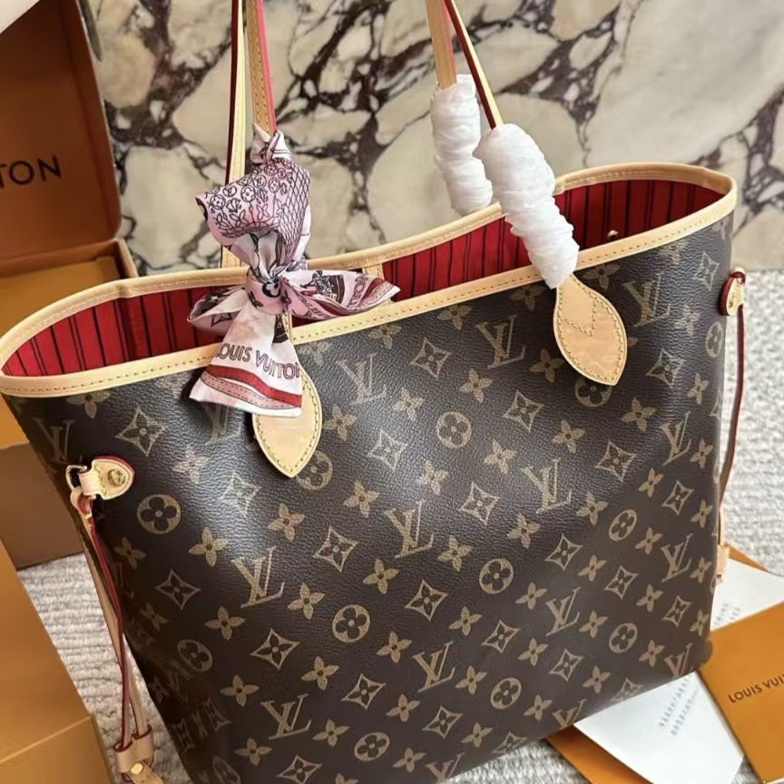 High-end Bag Customization - LV