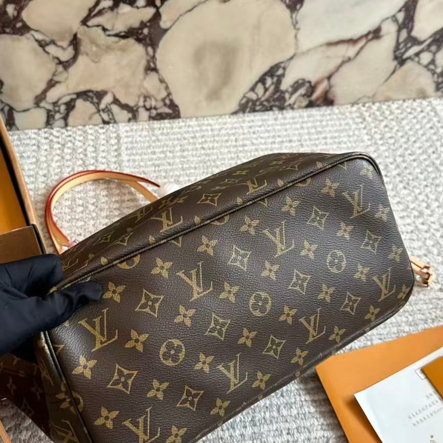 High-end Bag Customization - LV
