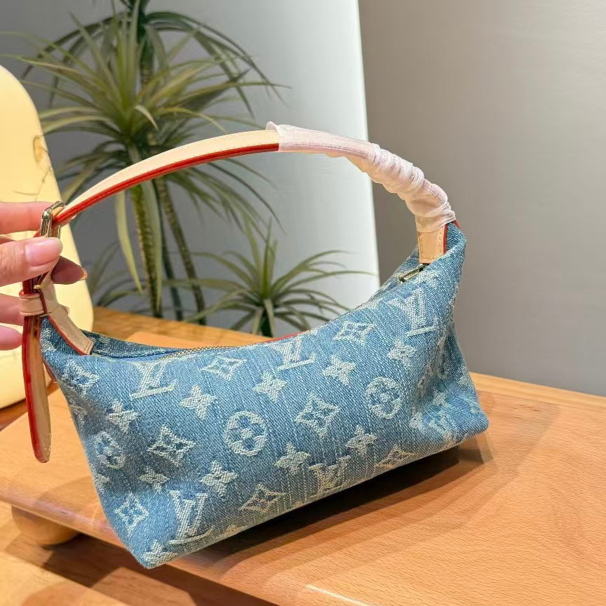 High-end Bag Customization - LV