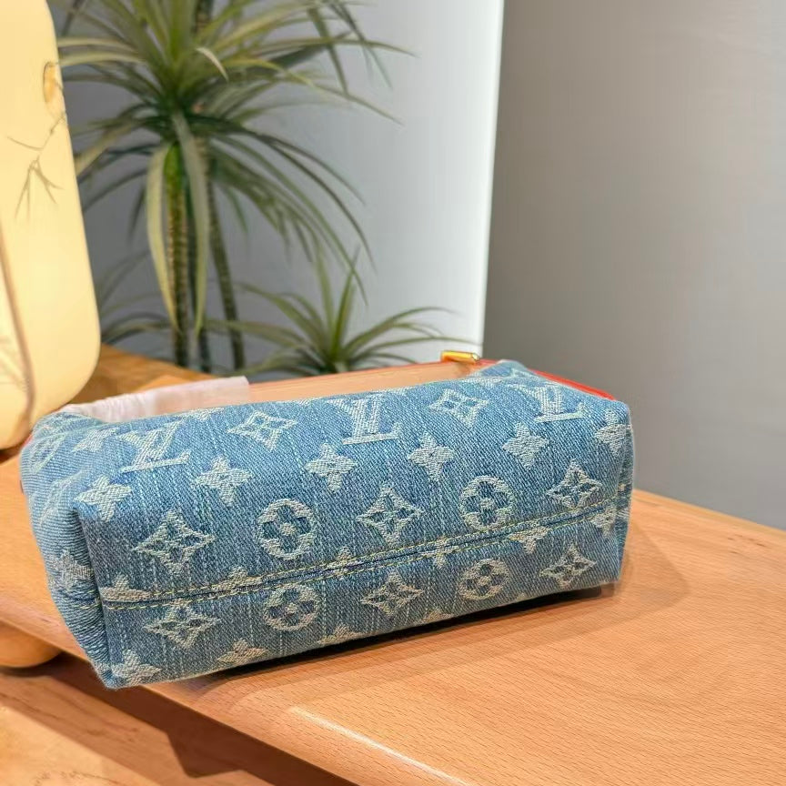 High-end Bag Customization - LV