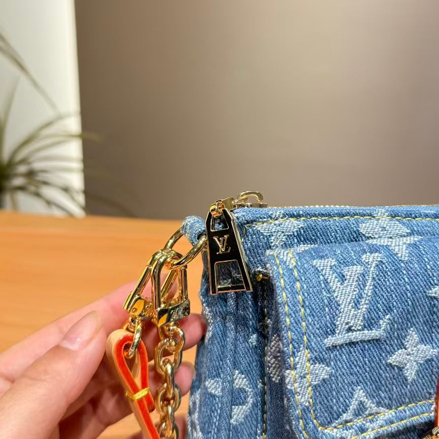 High-end Bag Customization - LV