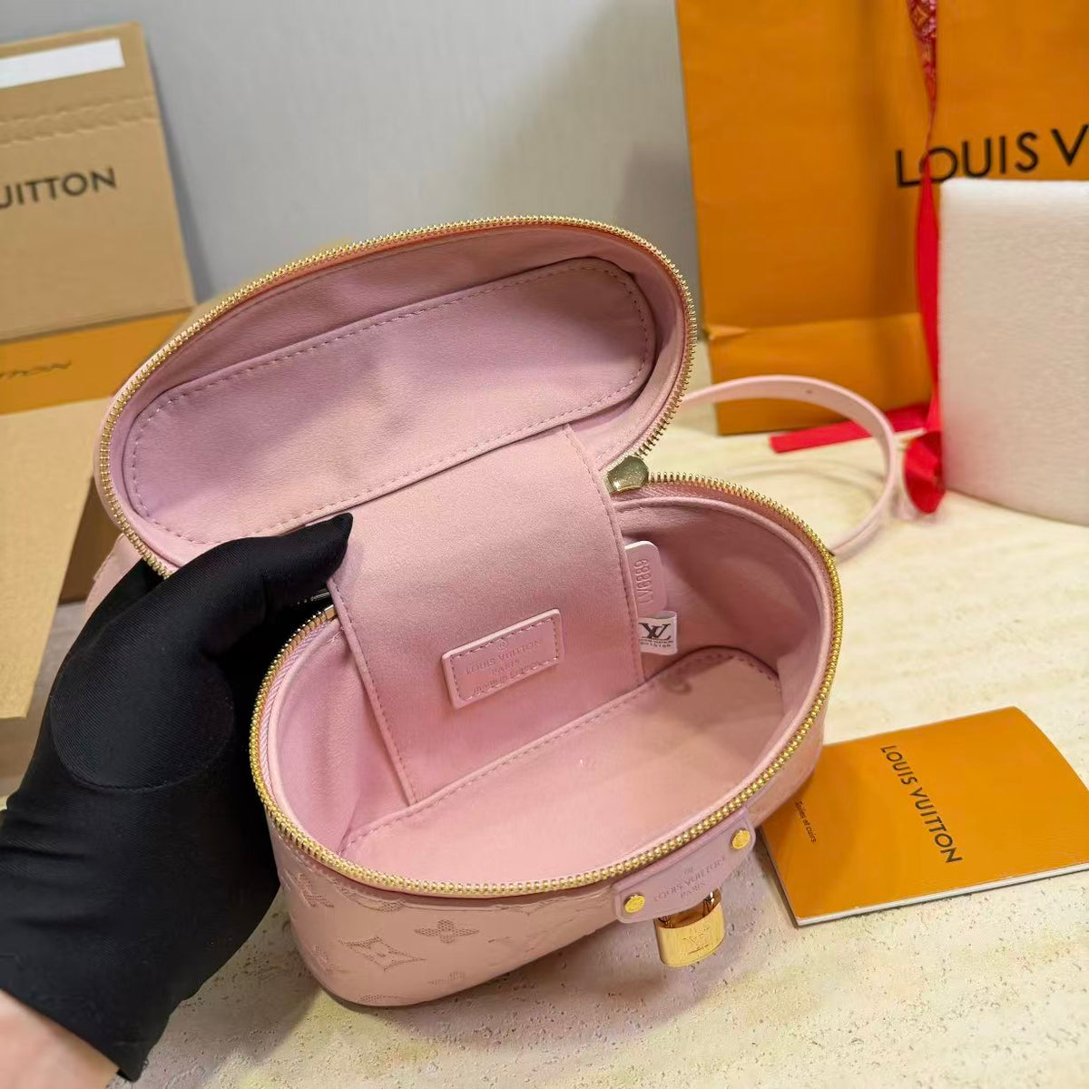 High-end Bag Customization - LV