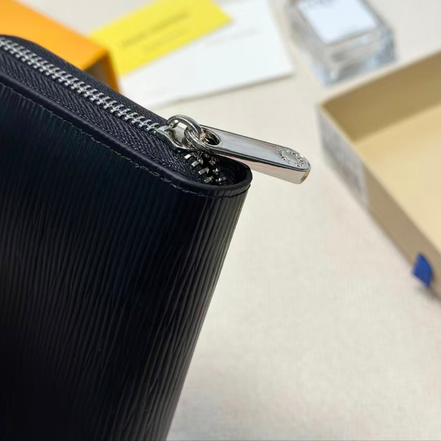 High-end Bag Customization - LV