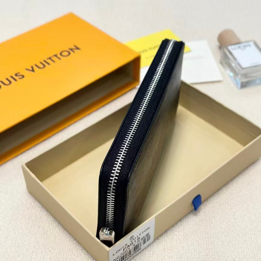 High-end Bag Customization - LV