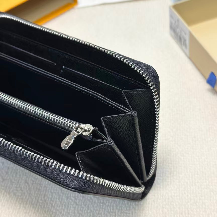 High-end Bag Customization - LV
