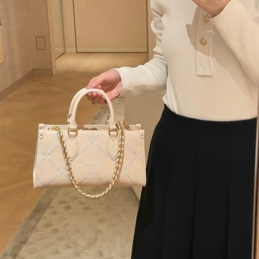 High-end Bag Customization - LV