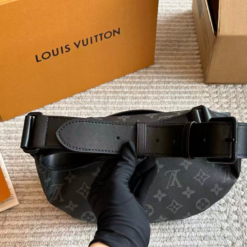 High-end Bag Customization - LV