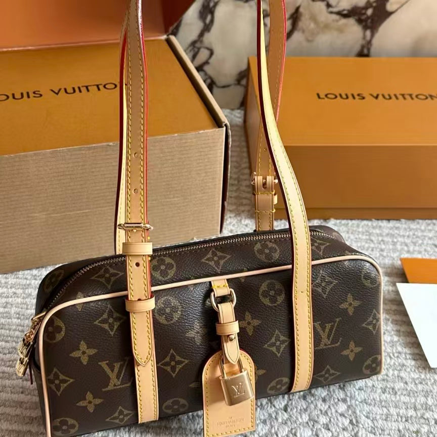 High-end Bag Customization - LV