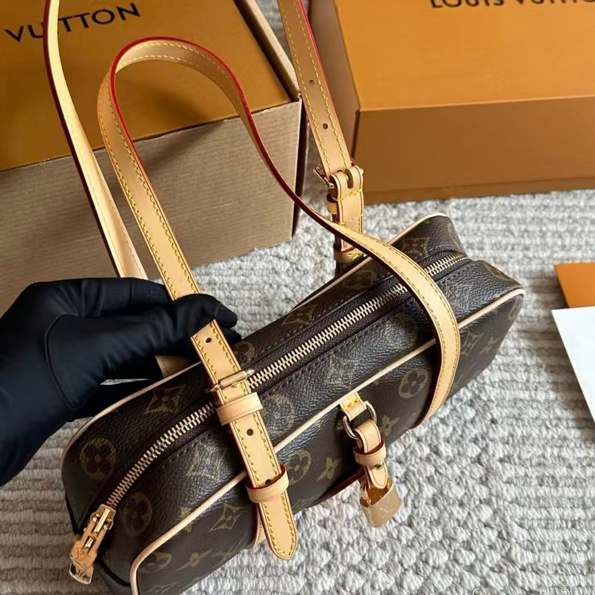 High-end Bag Customization - LV