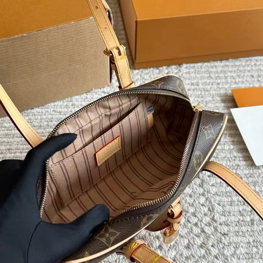 High-end Bag Customization - LV
