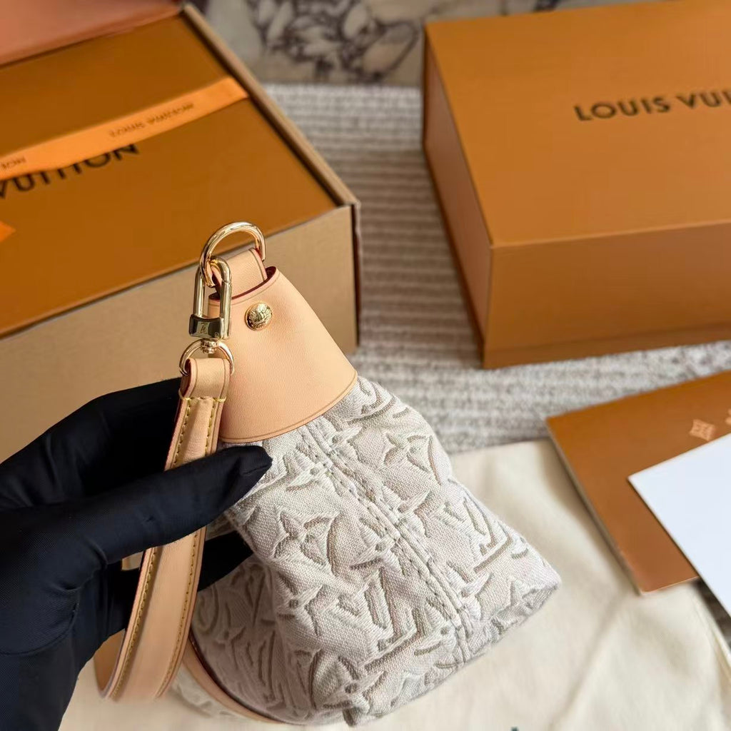 High-end Bag Customization - LV