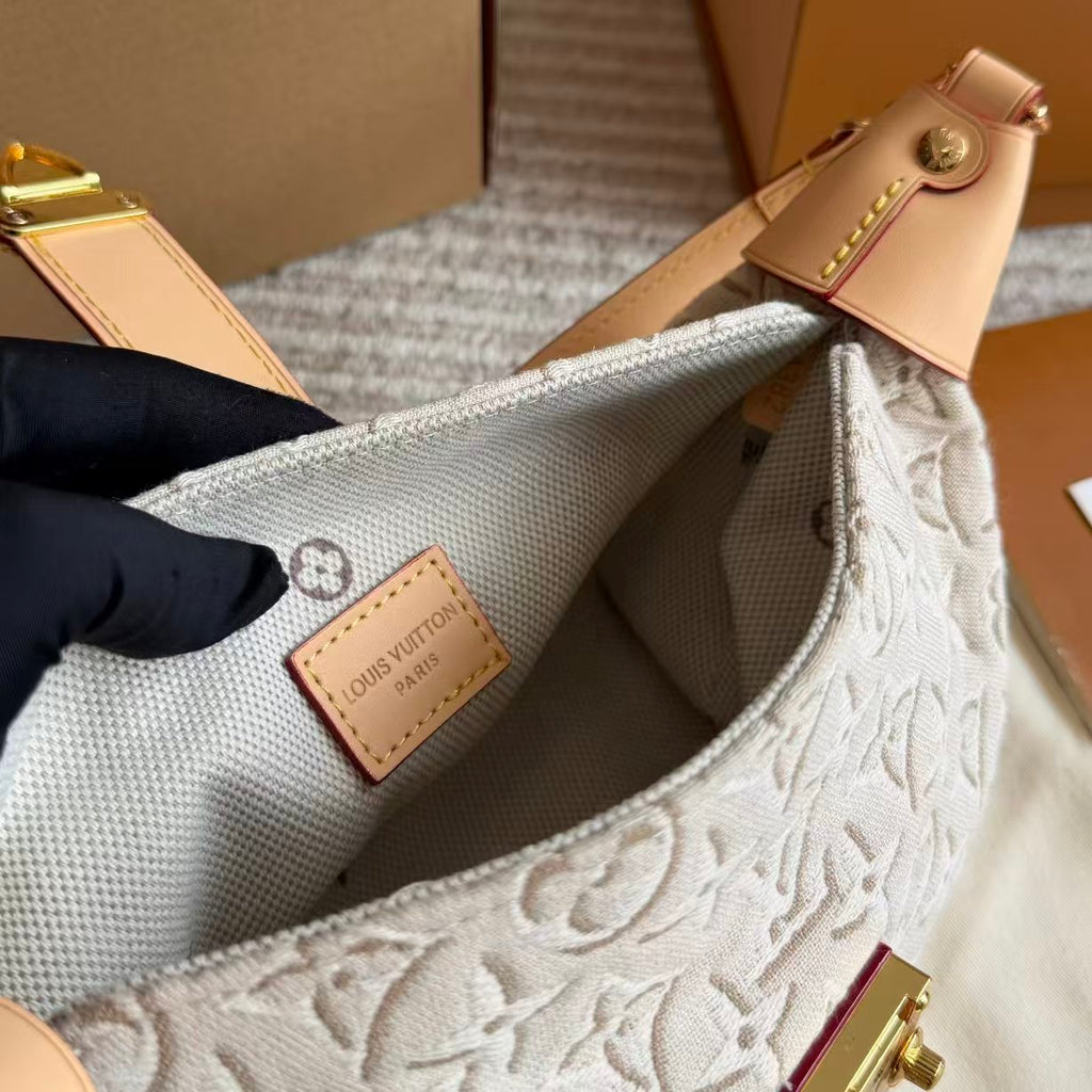 High-end Bag Customization - LV