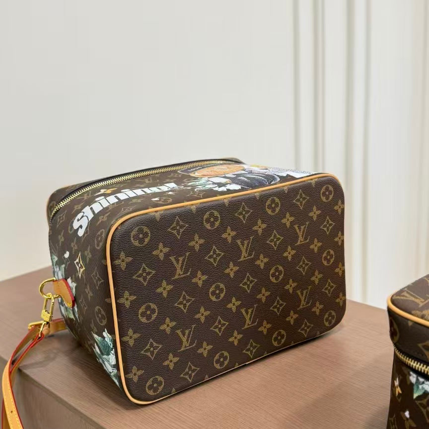 High-end Bag Customization - LV