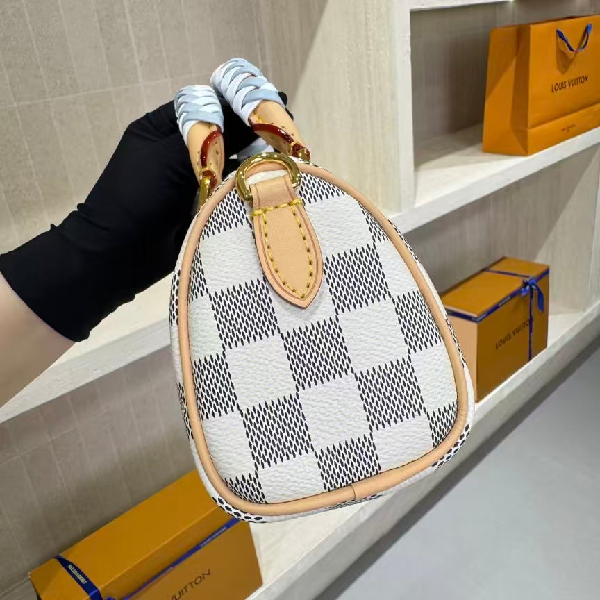 High-end Bag Customization - LV