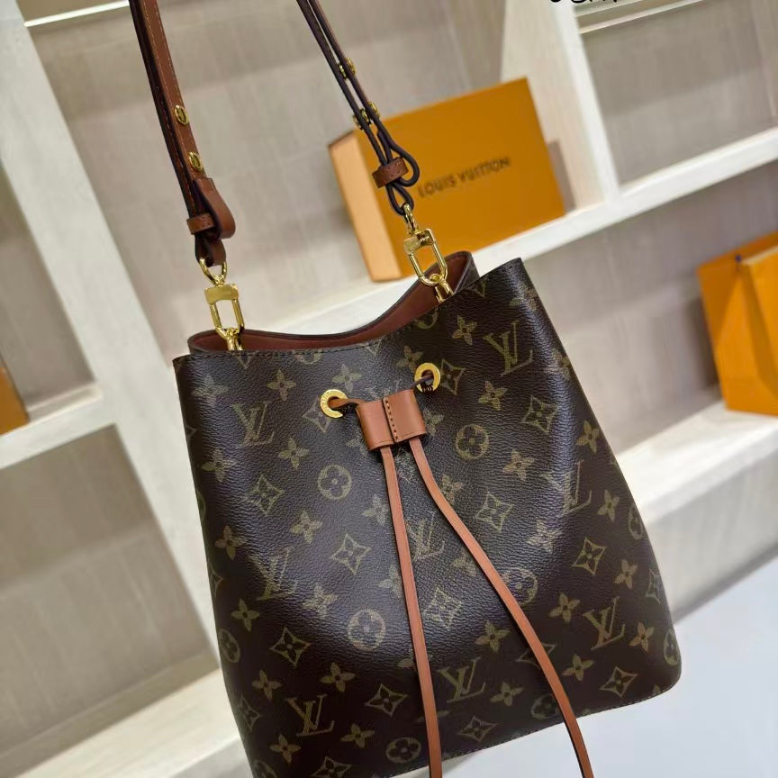 High-end Bag Customization - LV