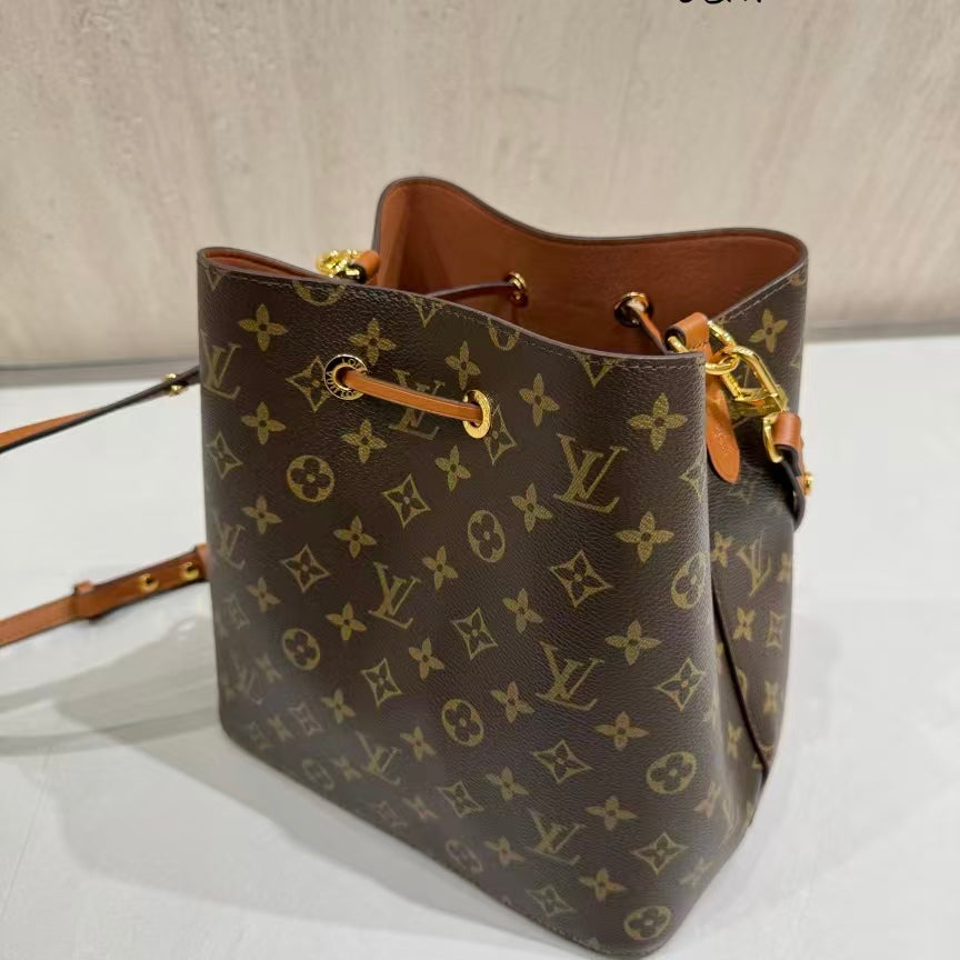 High-end Bag Customization - LV