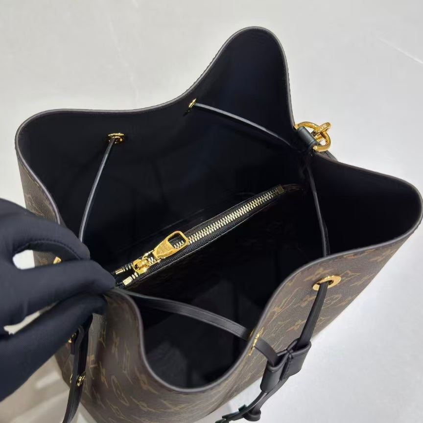 High-end Bag Customization - LV