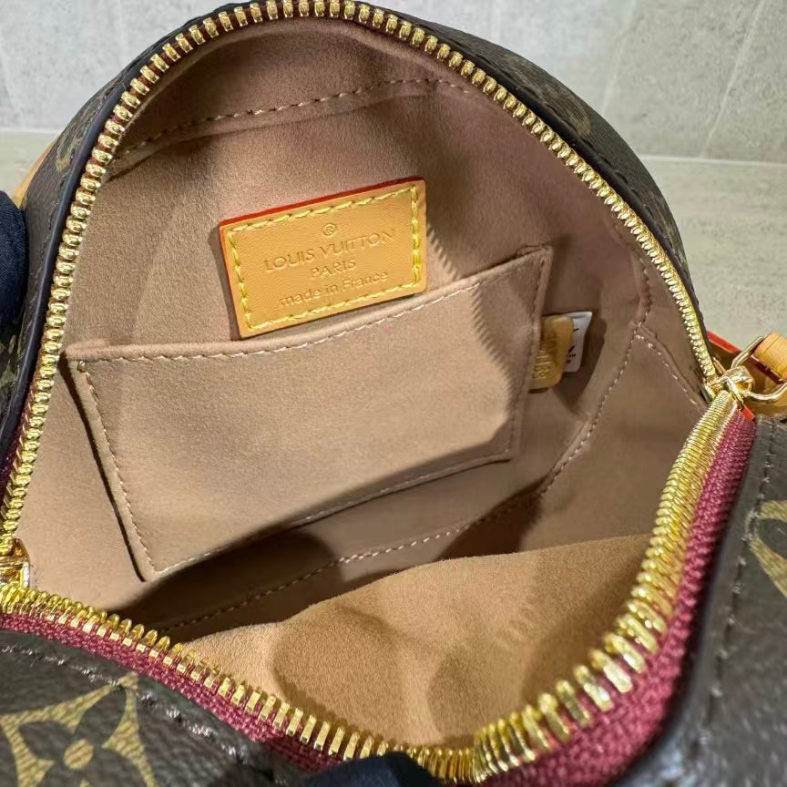 High-end Bag Customization - LV