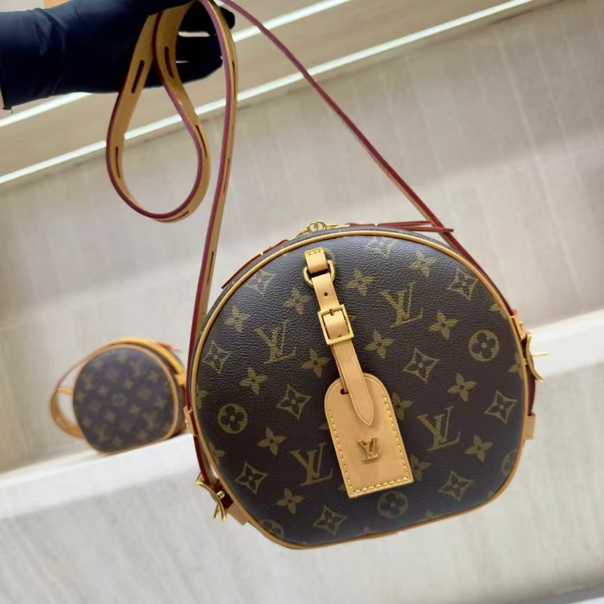 High-end Bag Customization - LV