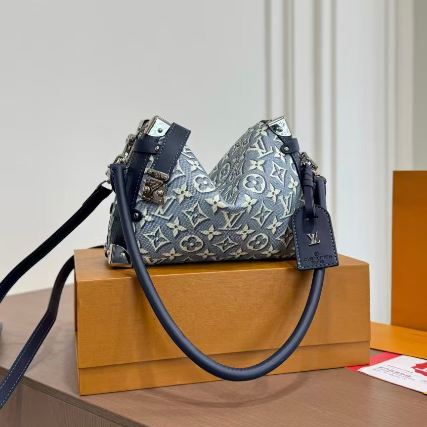 High-end Bag Customization - LV
