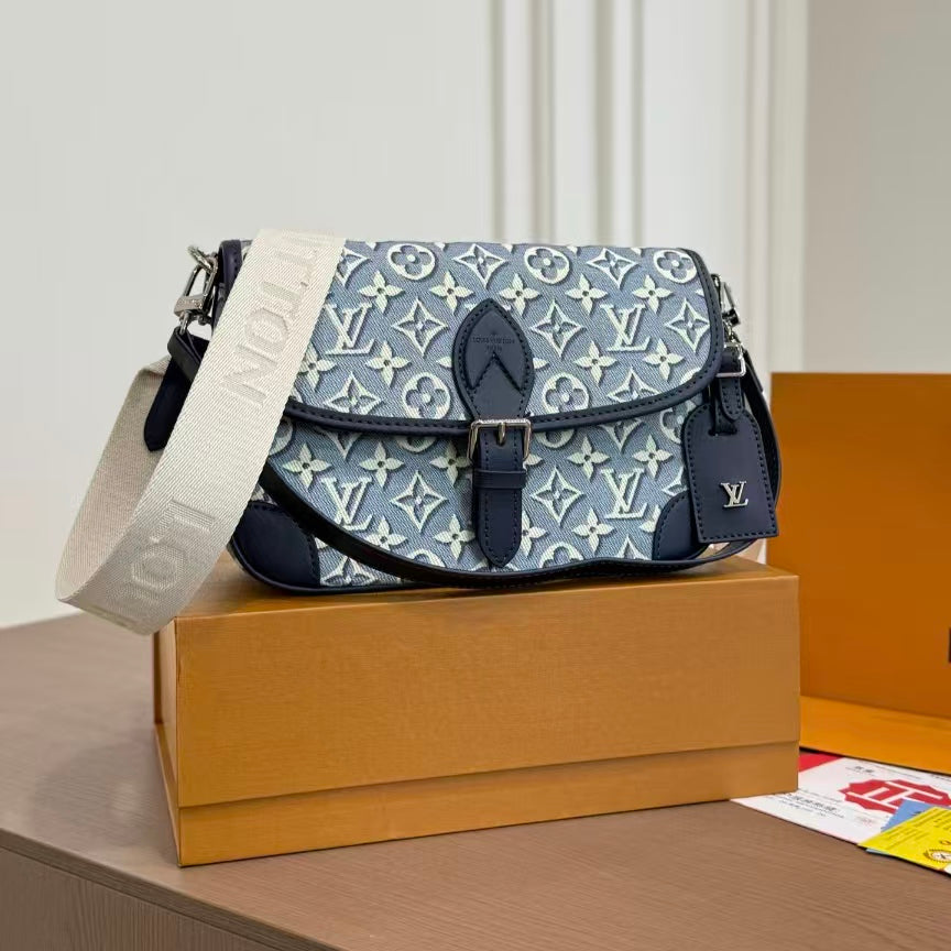 High-end Bag Customization - LV