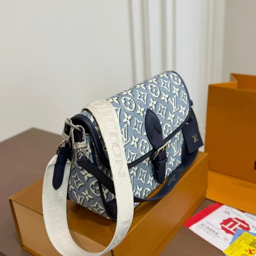 High-end Bag Customization - LV