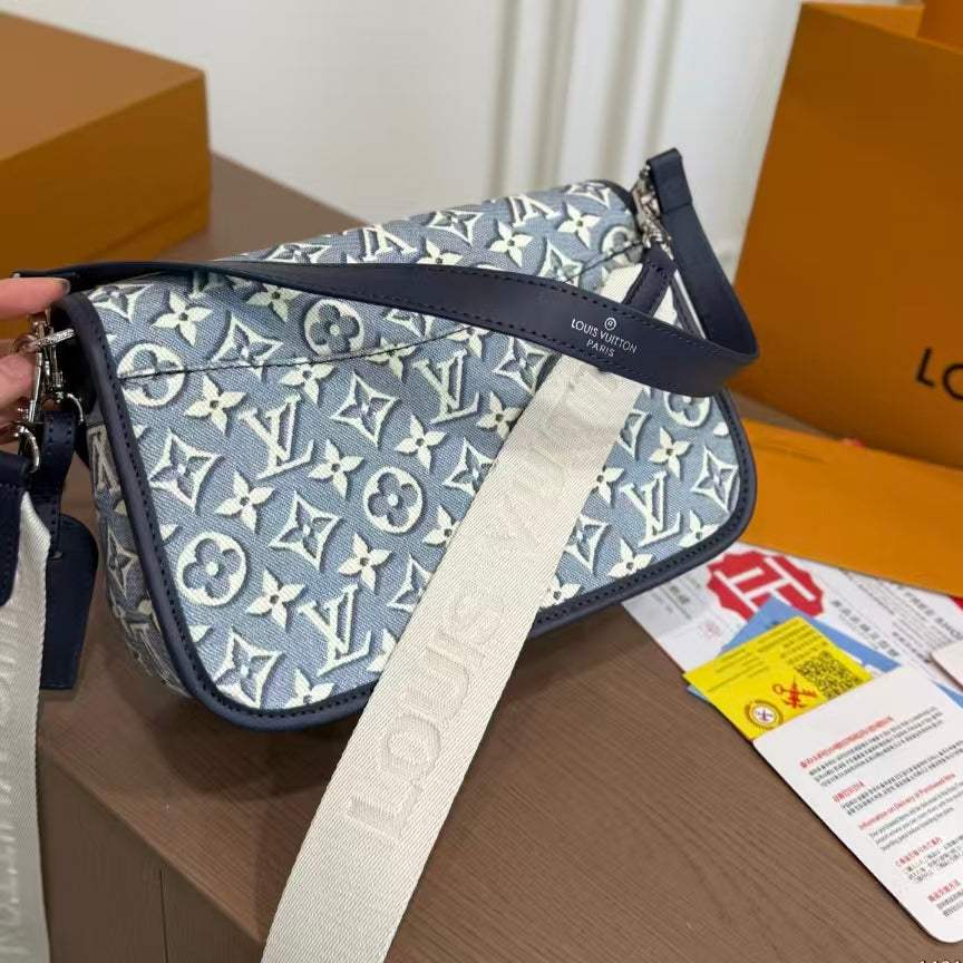 High-end Bag Customization - LV