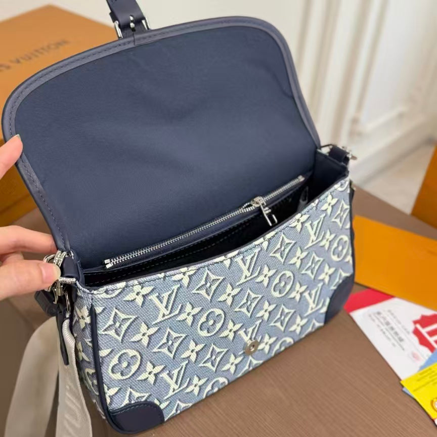 High-end Bag Customization - LV