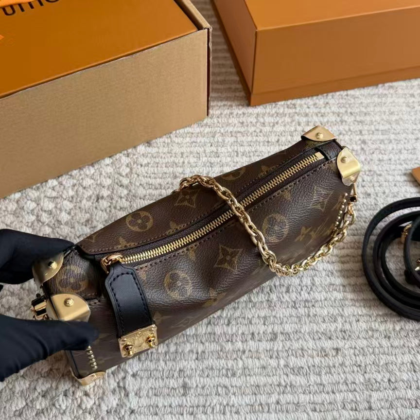 High-end Bag Customization - LV