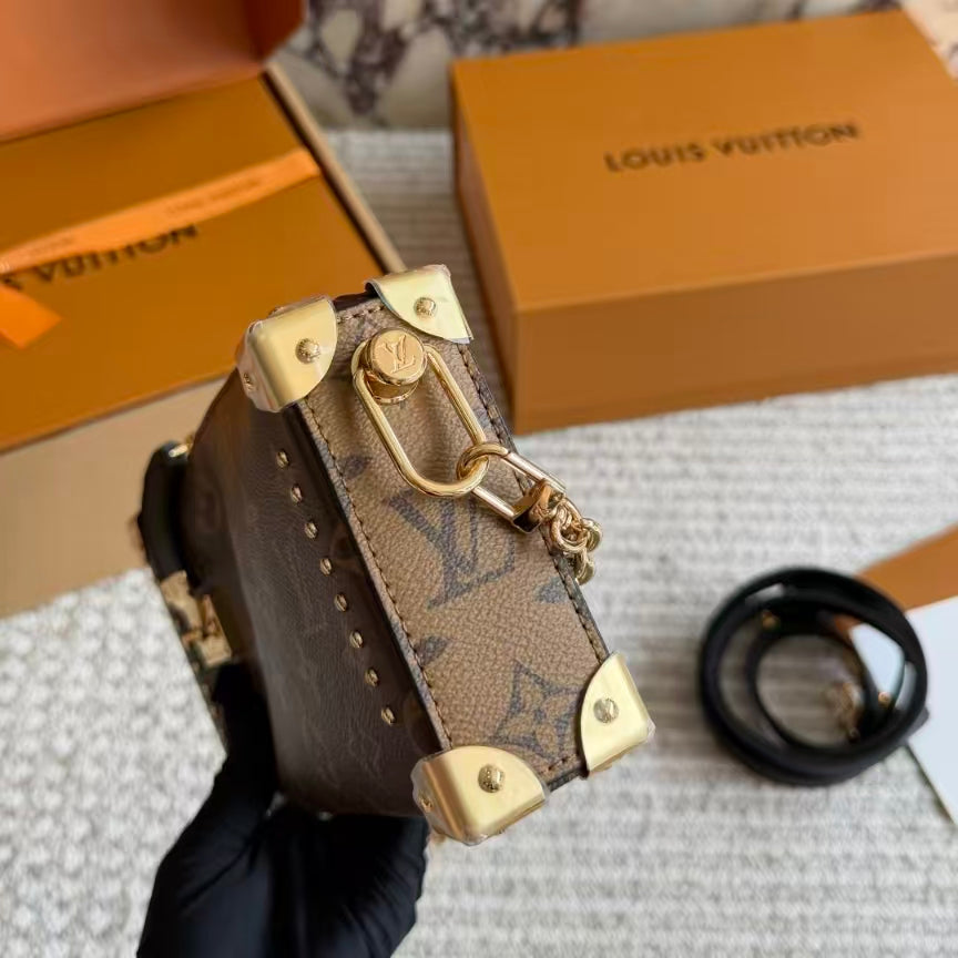 High-end Bag Customization - LV