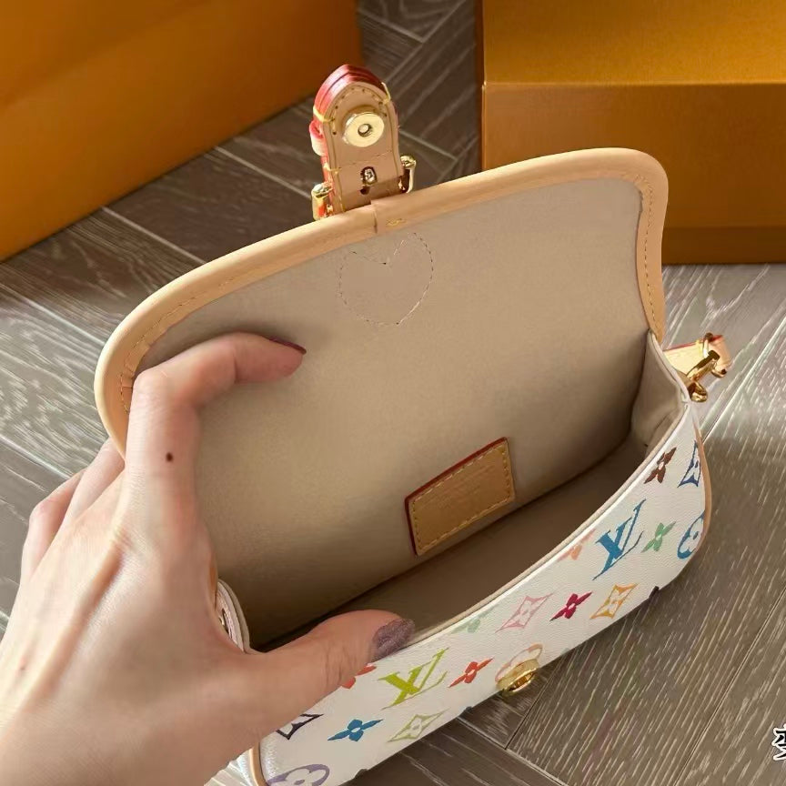 High-end Bag Customization - LV