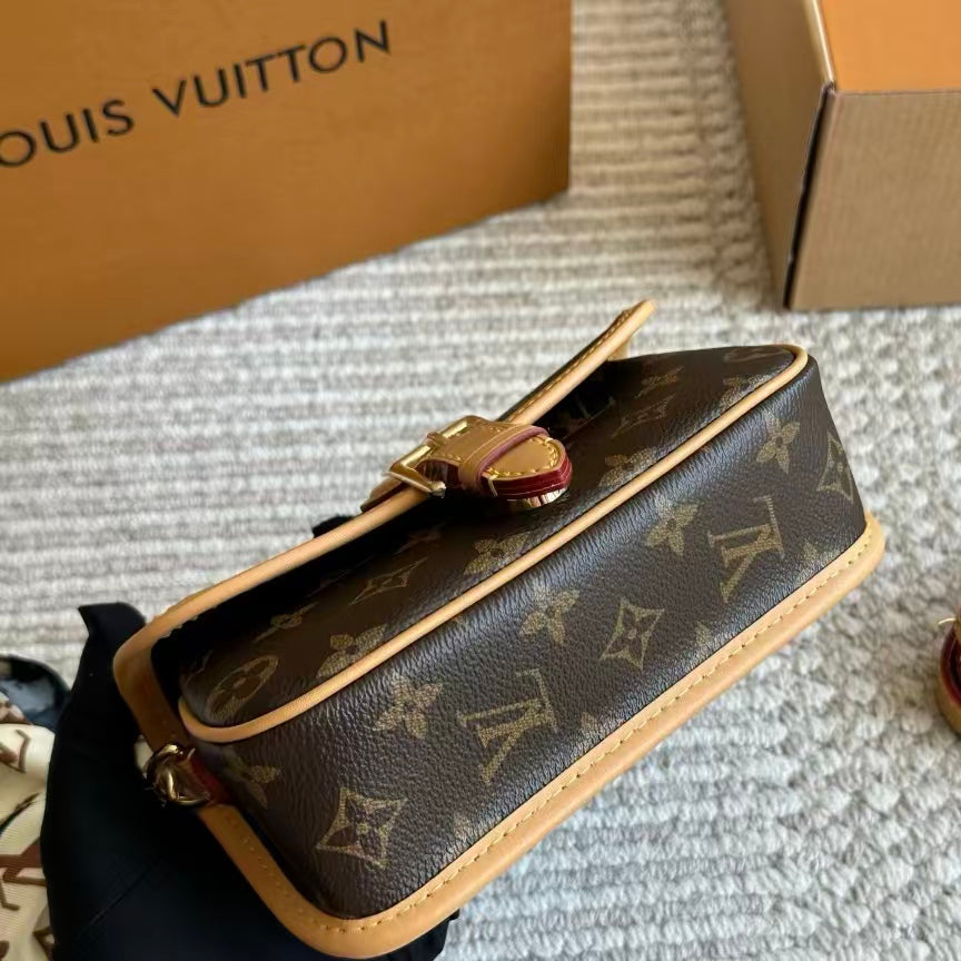 High-end Bag Customization - LV