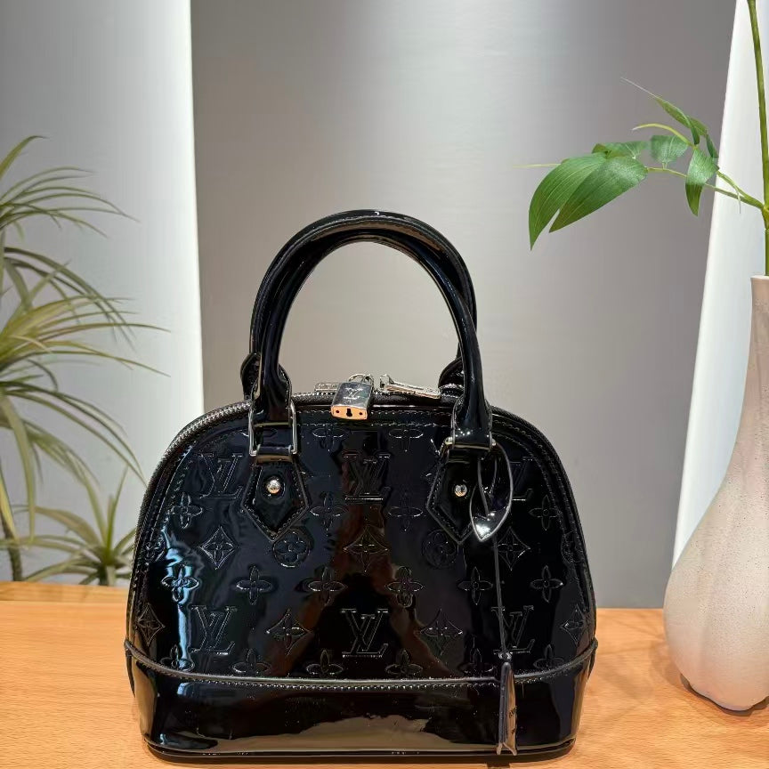 High-end Bag Customization - LV