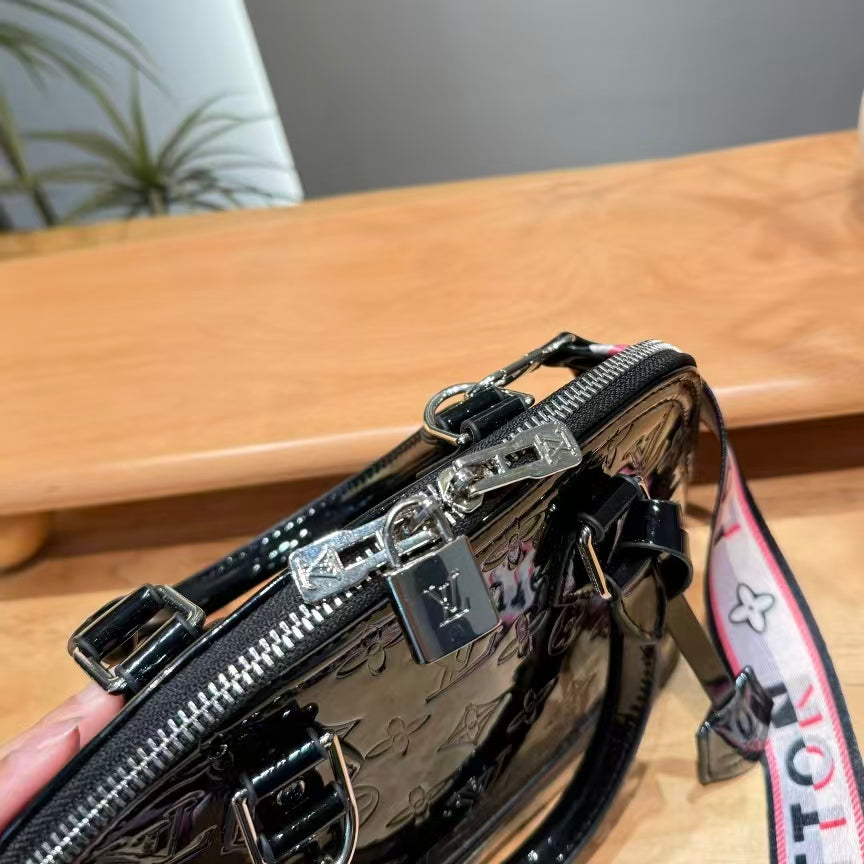 High-end Bag Customization - LV