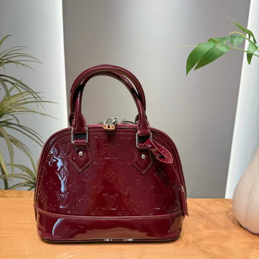 High-end Bag Customization - LV
