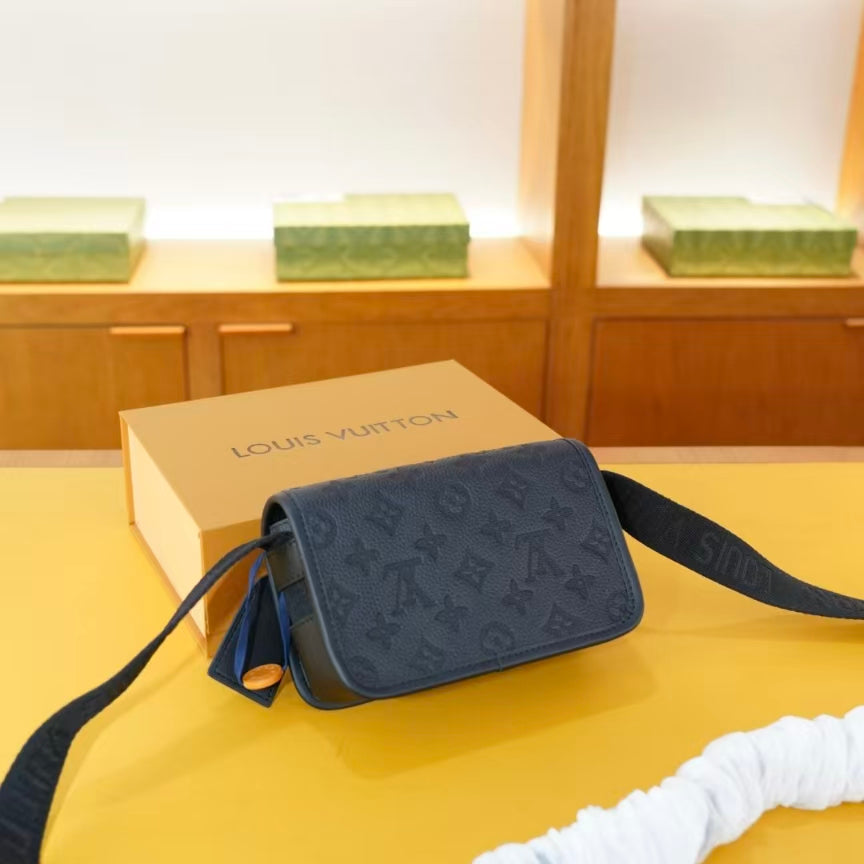 High-end Bag Customization - LV