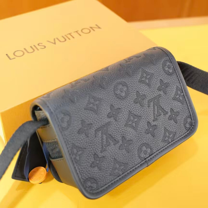High-end Bag Customization - LV