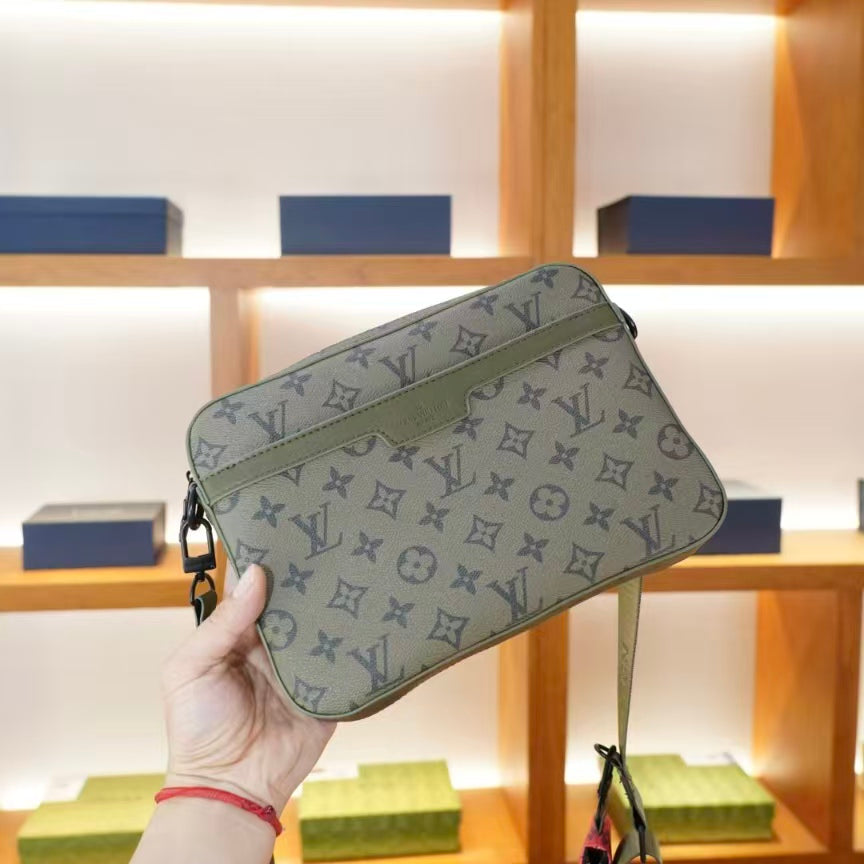 High-end Bag Customization - LV