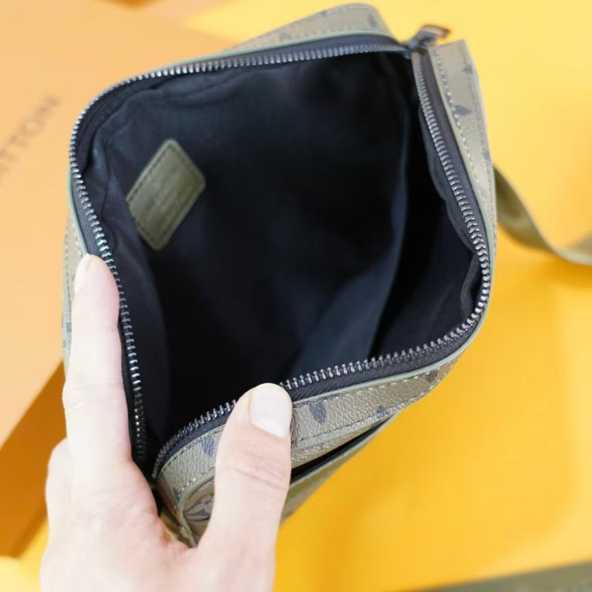 High-end Bag Customization - LV