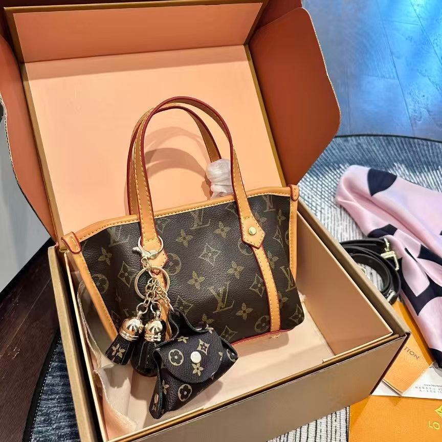High-end Bag Customization - LV