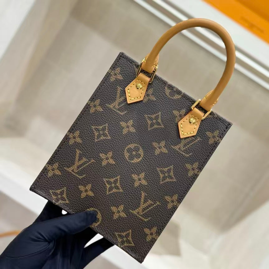 High-end Bag Customization - LV