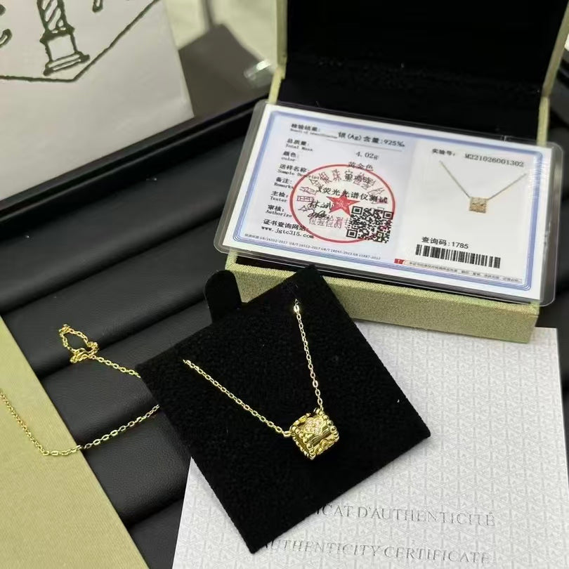 Exquisite Necklace and Bracelet Jewelry Collection