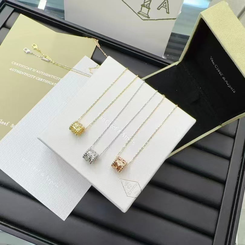 Exquisite Necklace and Bracelet Jewelry Collection