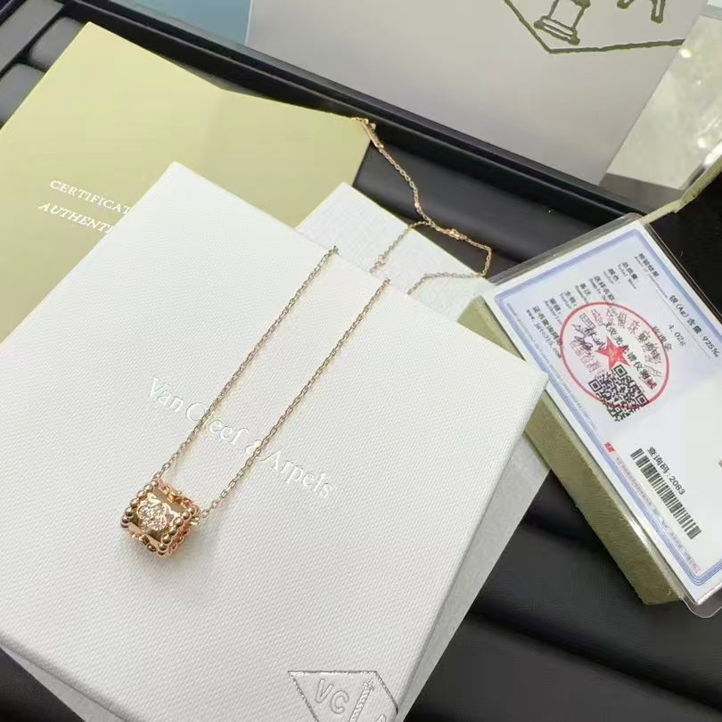 Exquisite Necklace and Bracelet Jewelry Collection