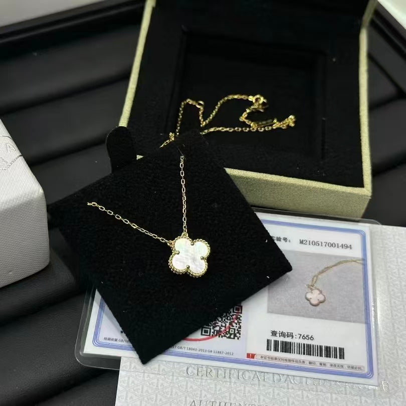 Exquisite Necklace and Bracelet Jewelry Collection