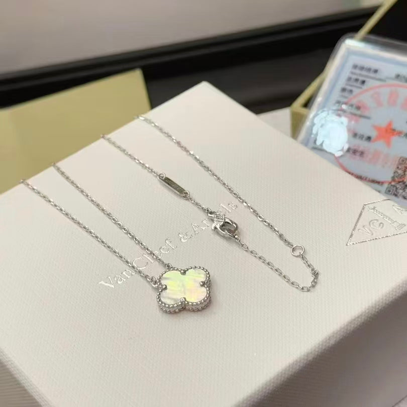 Exquisite Necklace and Bracelet Jewelry Collection